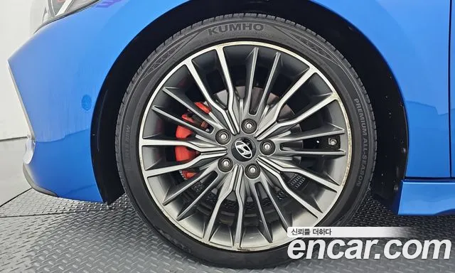 Hyundai Avante — фото 5