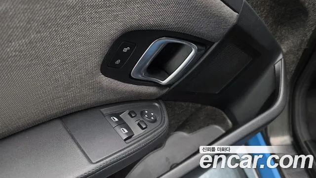 BMW i3 — фото 28