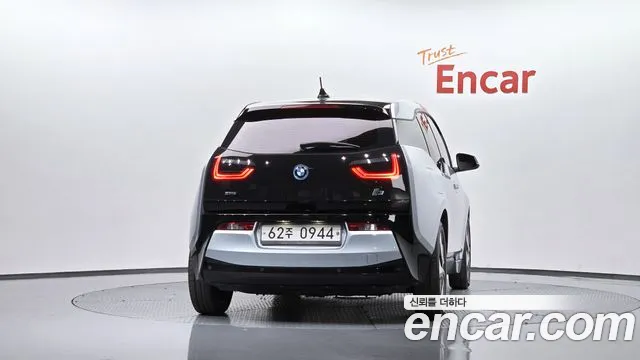BMW i3 — фото 3