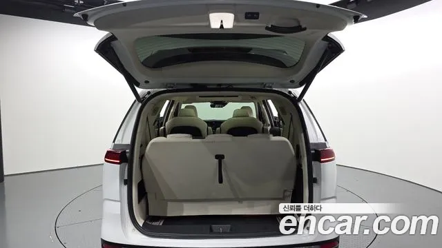 Kia Carnival — фото 20