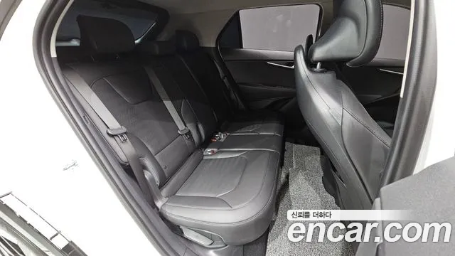 Kia Niro — фото 11