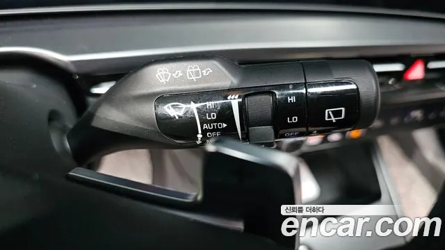 Kia Niro — фото 20