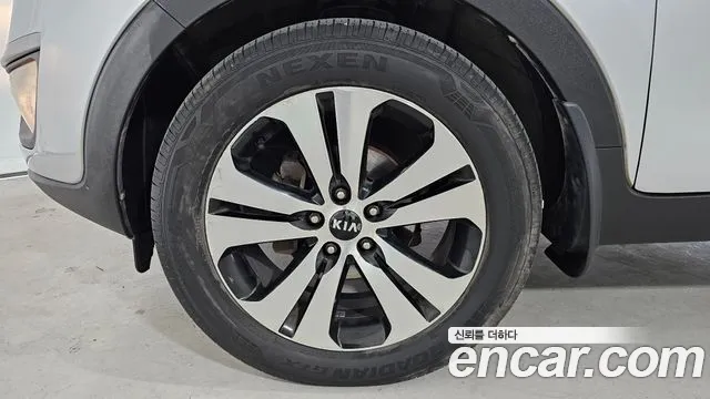 Kia Sportage — фото 5