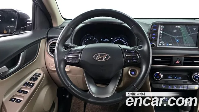 Hyundai Kona — фото 13