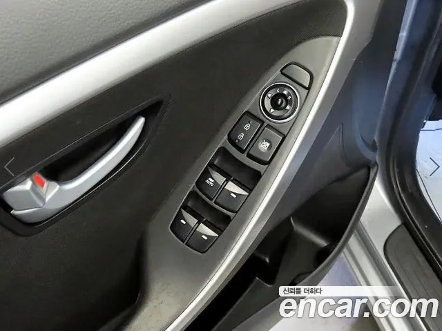 Hyundai i30 — фото 13