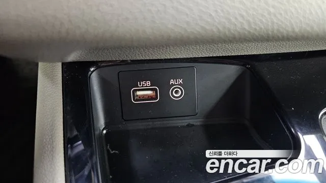 Kia Carnival — фото 27