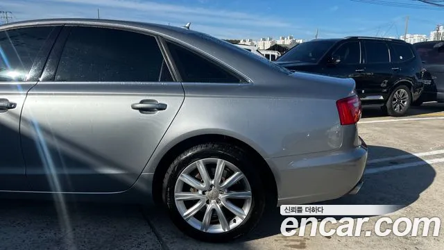 Audi A6 — фото 8
