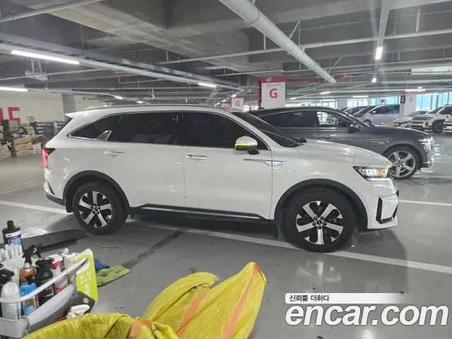 Kia Sorento — фото 8