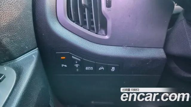 Kia Sportage — фото 13