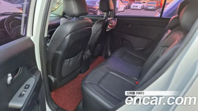 Kia Sportage — фото 4
