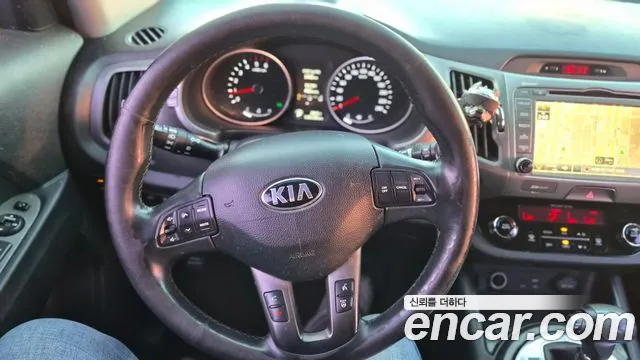 Kia Sportage — фото 5