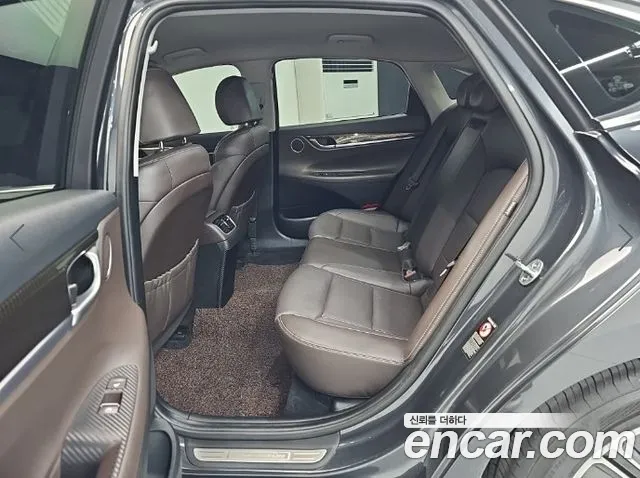 Hyundai Grandeur — фото 12