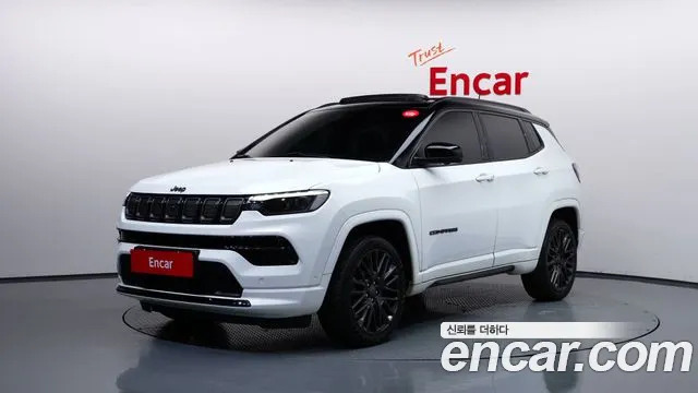 Jeep Compass — фото 1