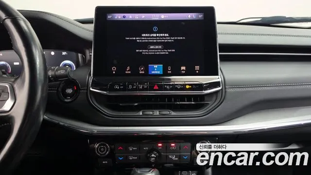 Jeep Compass — фото 13
