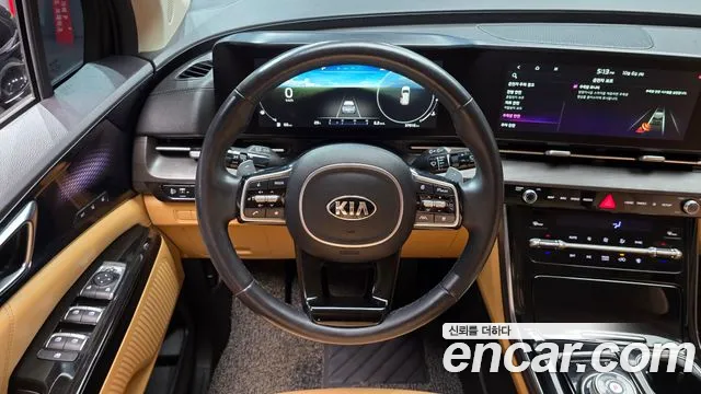 Kia Carnival — фото 13