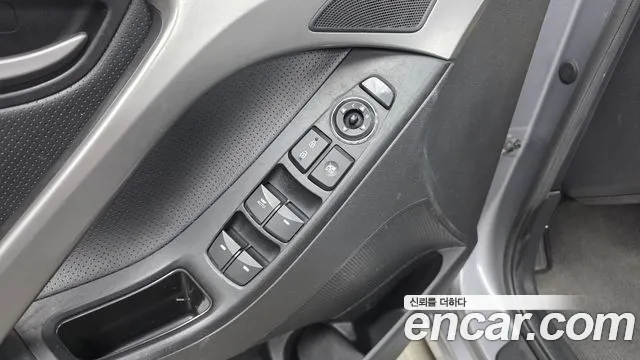 Hyundai Avante — фото 19