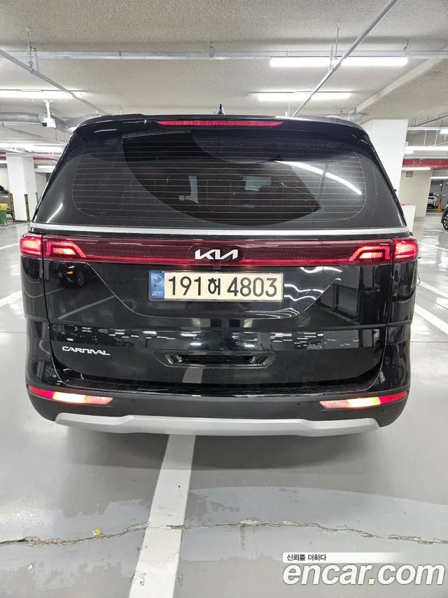 Kia Carnival — фото 4