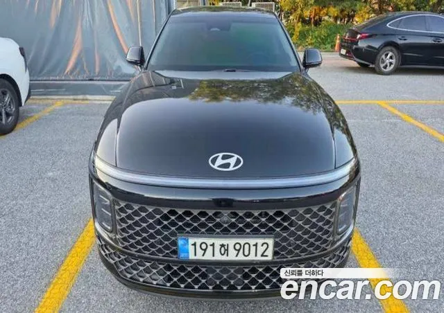 Hyundai Grandeur — фото 1