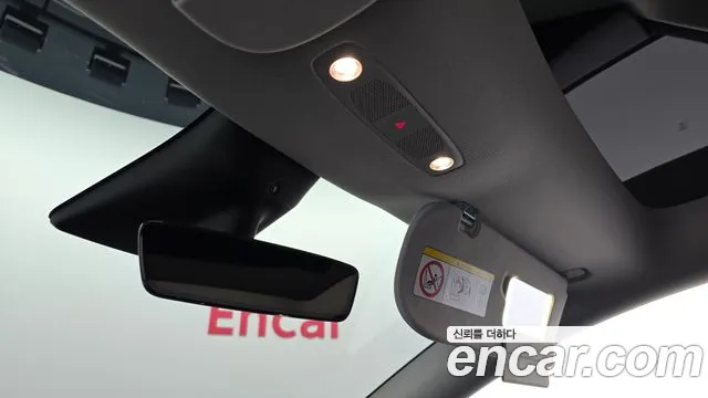 Tesla Model Y — фото 18