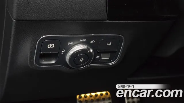 Mercedes-Benz EQA — фото 20
