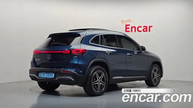 Mercedes-Benz EQA — фото 2