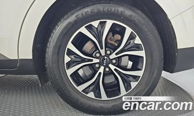 Kia Carnival — фото 21