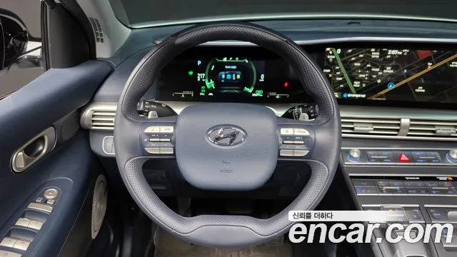 Hyundai Nexo — фото 13