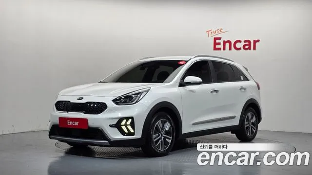 Kia Niro — фото 1
