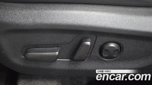 Kia Niro — фото 16