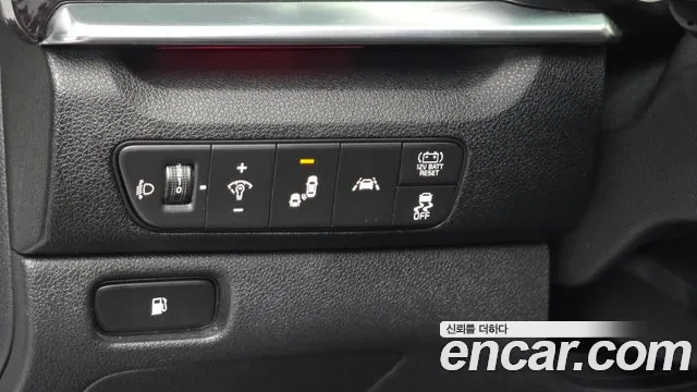 Kia Niro — фото 20
