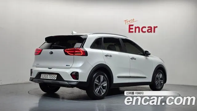Kia Niro — фото 2