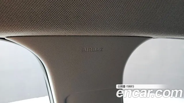 Hyundai Avante — фото 31