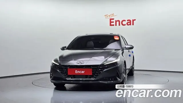 Hyundai Avante — фото 3