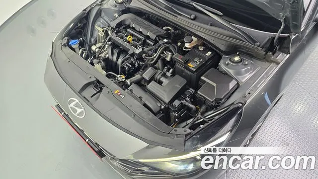 Hyundai Avante — фото 6