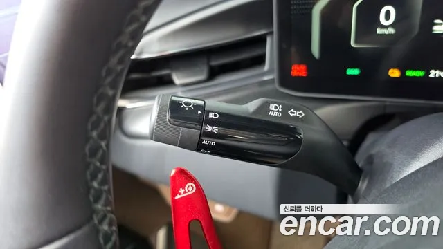 Kia EV9 — фото 37