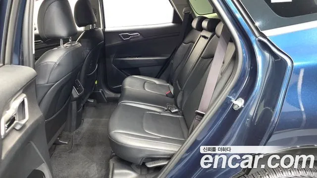 Kia Sportage — фото 11