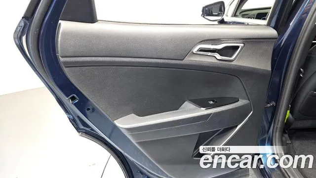 Kia Sportage — фото 25