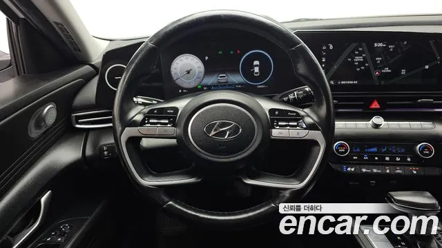 Hyundai Avante — фото 13