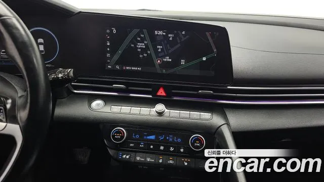 Hyundai Avante — фото 14