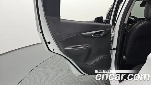 ChevroletGMDaewoo Spark — фото 25