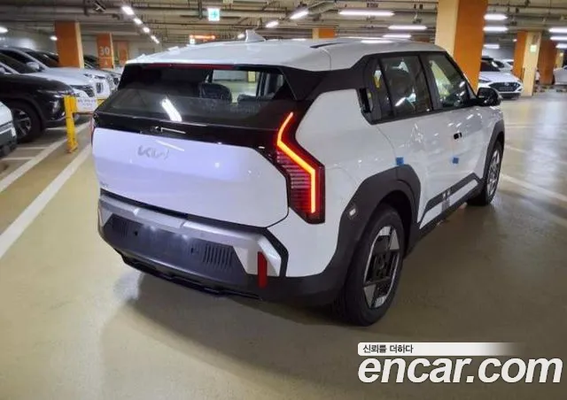 Kia EV3 — фото 6