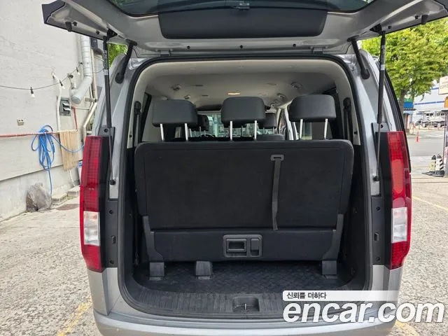 Hyundai Staria — фото 17