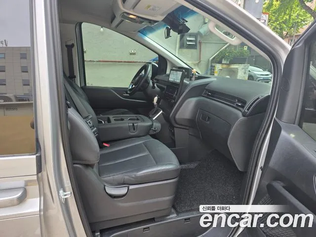 Hyundai Staria — фото 19