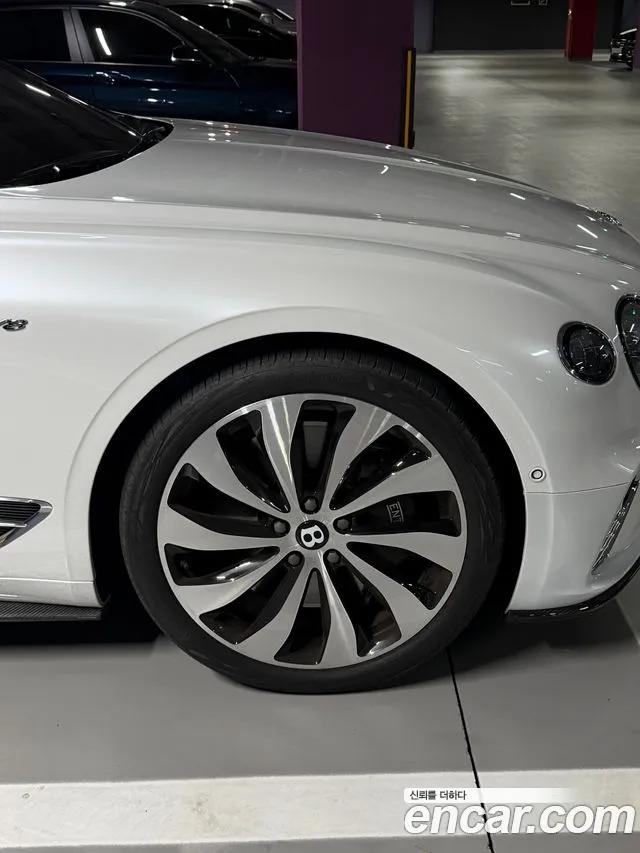 Bentley Continental — фото 5