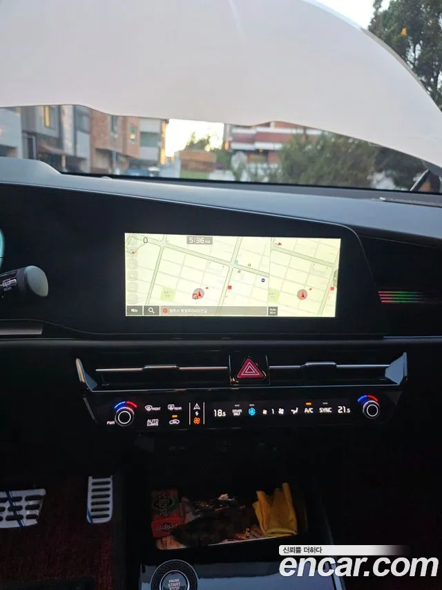 Kia Niro — фото 13