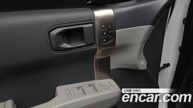 Kia EV3 — фото 19