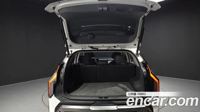 Kia EV3 — фото 20