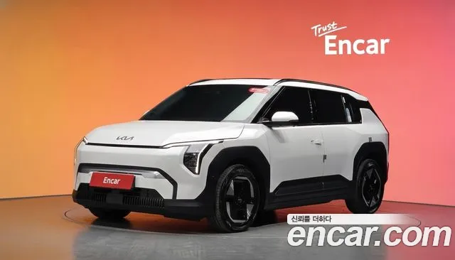 Kia EV3 — фото 21