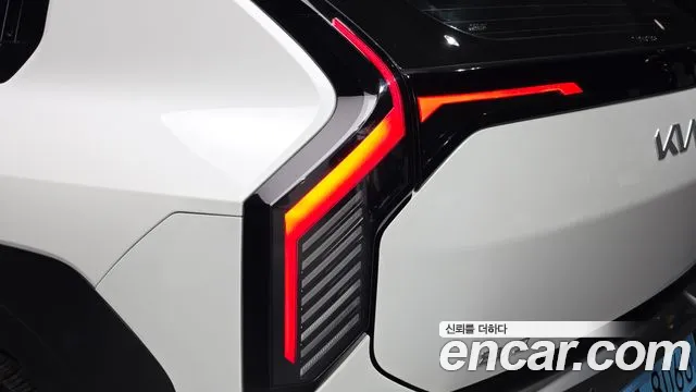 Kia EV3 — фото 24