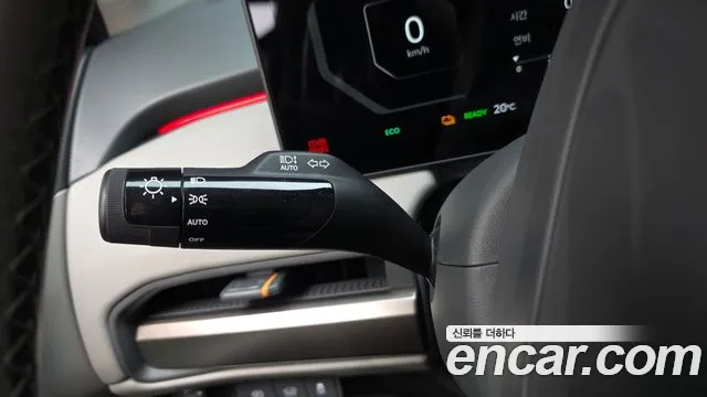 Kia EV3 — фото 30